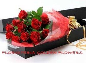 Caja color negro con Rosas