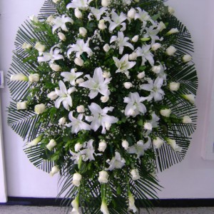 pedestal Fúnebre en Lirios y Rosas Ref.004